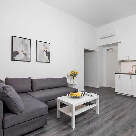 Apartment Nest In 1 Rijeka Ngoại thất bức ảnh
