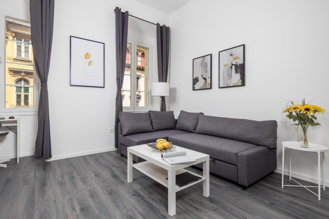 Apartment Nest In 1 Rijeka Ngoại thất bức ảnh